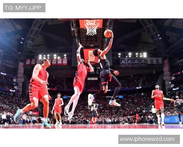 2019年火箭队与开拓者队激战回顾精彩瞬间与球员表现分析 2019年火箭队与开拓者队激战回顾精彩瞬间与球员表现分析